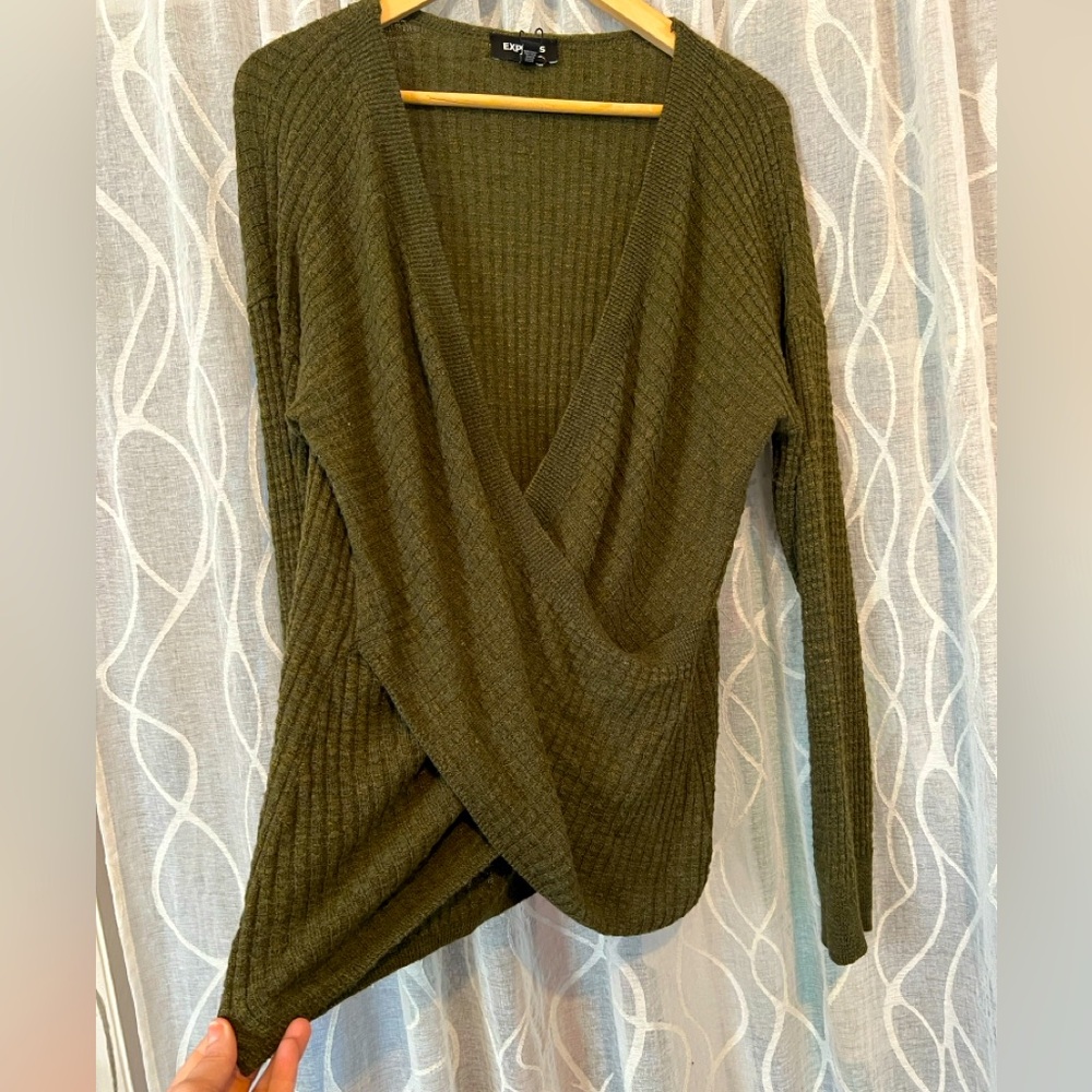 Express asymmetrical olive green Deep V open front sweater/ Cardigan NWOT L
